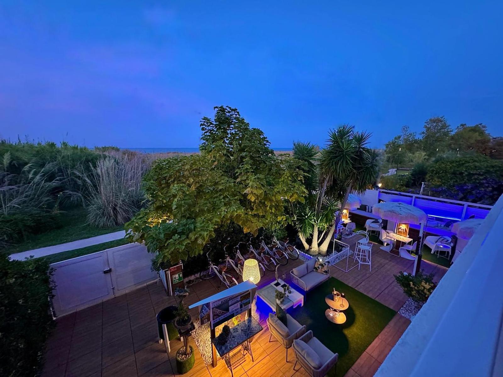 Le Dune Di Villa Diana Vasto Buitenkant foto